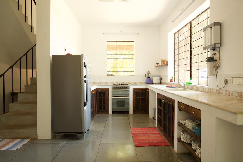 The Annex, Isai Ambalam Guest House Auroville Eksteriør billede