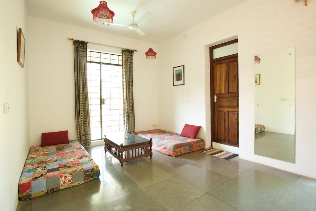 The Annex, Isai Ambalam Guest House Auroville Eksteriør billede
